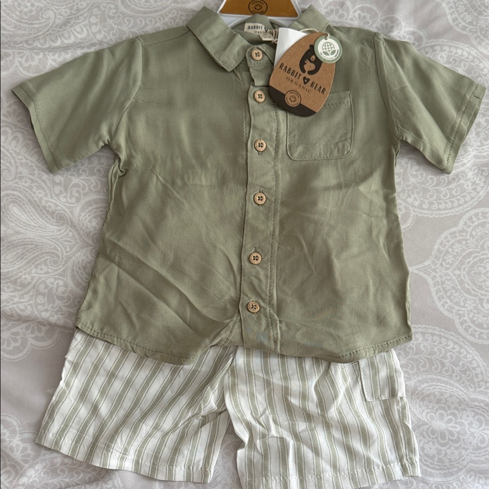 Green button down and shorts - Cotton and Linen Set